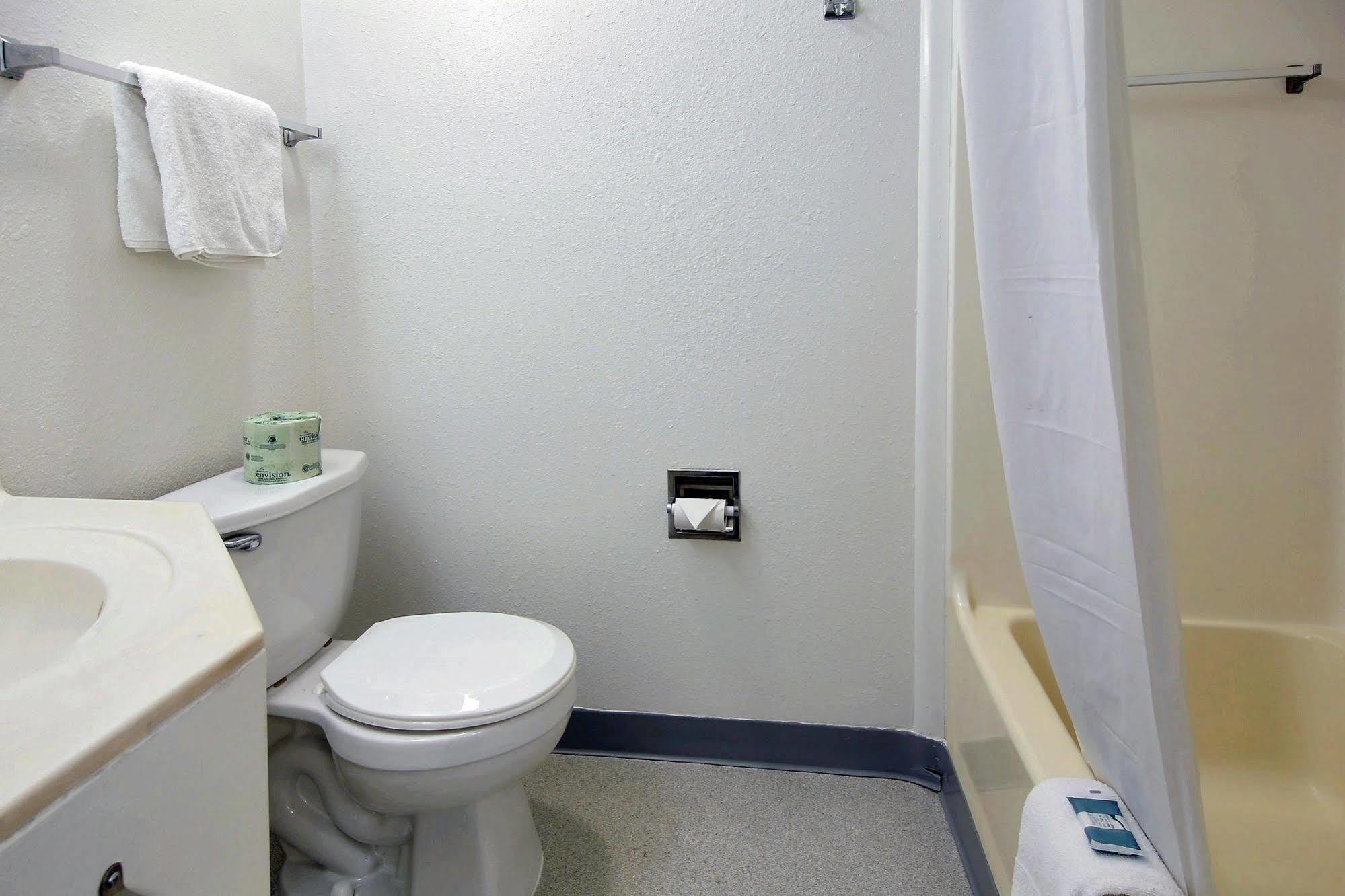 Motel 6 פאלם ביי מראה חיצוני תמונה